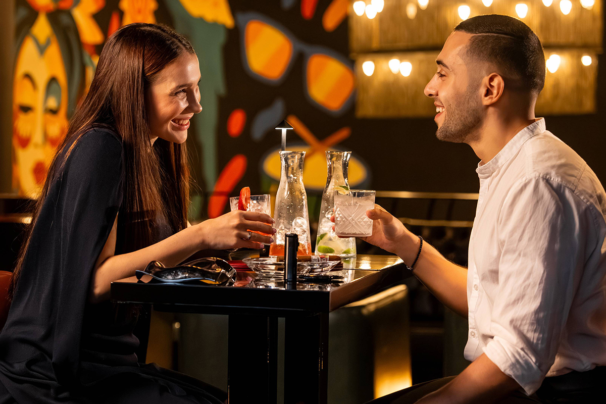 CHAMAS BAR & CIGAR LOUNGE
